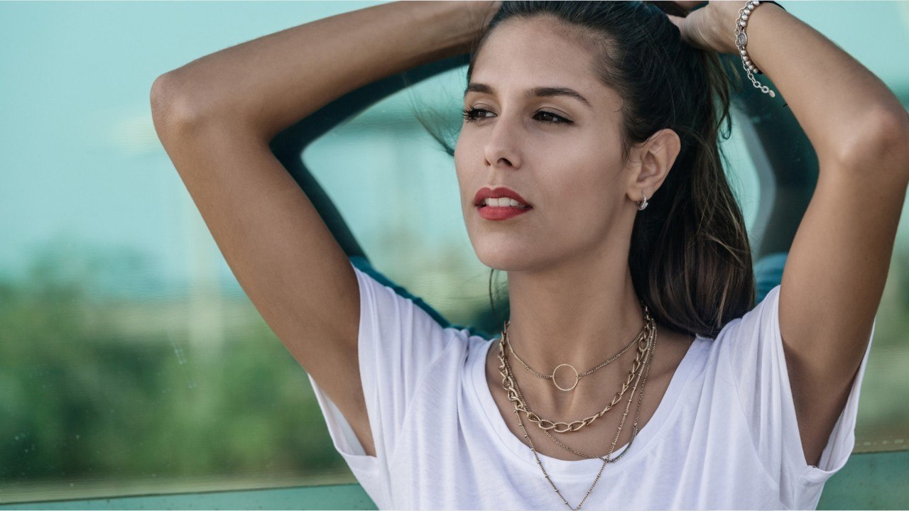 FEMME ACTUELLE - Tendance accessoire : découvrez ce bijou qui va faire fureur cet été !