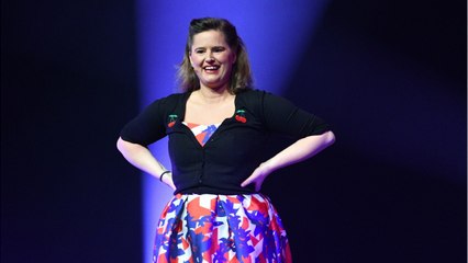 FEMME ACTUELLE - Élodie Poux : 4 choses à savoir sur la nouvelle humoriste en vogue