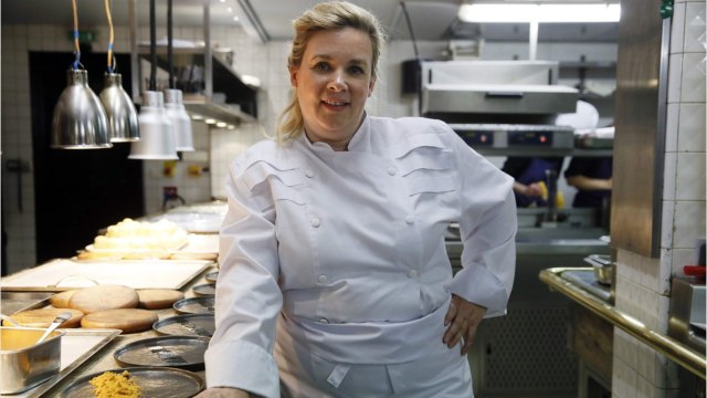 FEMME ACTUELLE - Hélène Darroze touchée par le coronavirus : “J’étais hors service, incapable de bouger”