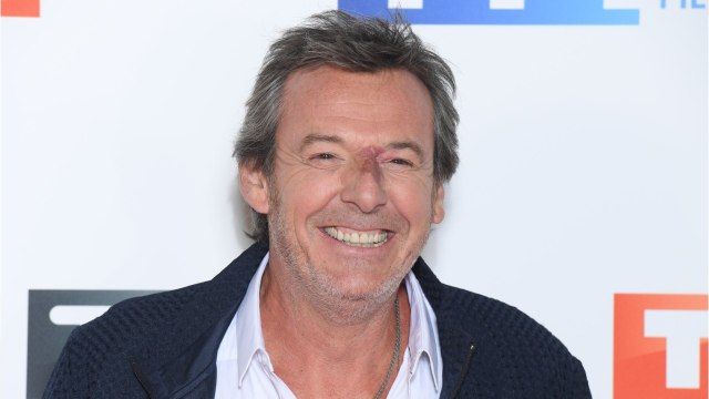 FEMME ACTUELLE - Les 12 coups de midi : Jean-Luc Reichmann annonce le retour de l’émission dès demain sur TF1... avec Eric et du gel hyrdoalcoolique !