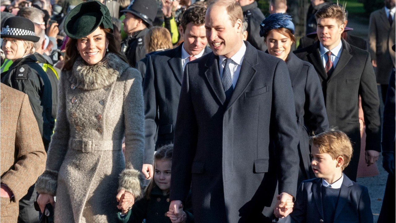 FEMME ACTUELLE - Coronavirus : George, Charlotte et Louis de Cambridge applaudissent pour remercier le personnel soignant
