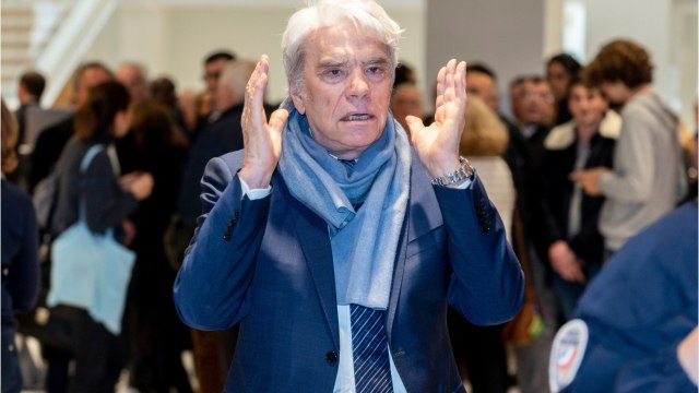 FEMME ACTUELLE - Bernard Tapie : confiné, son état de santé ne s’améliore pas