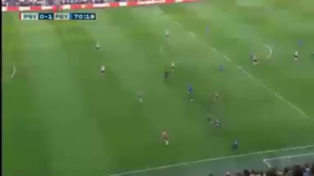 Pays-Bas - La frappe lointaine de Jörgensen qui met le PSV en tête