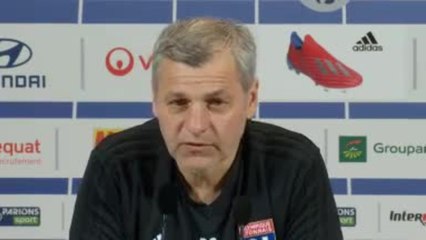 26e j. - Genesio : ''On va soutenir Memphis Depay''