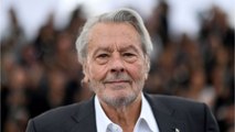 FEMME ACTUELLE - Alain Delon a-t-il validé la photo après son AVC ? Son biographe s’interroge