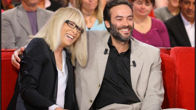 FEMME ACTUELLE -Anthony Delon peiné : il rend hommage à Mireille Darc deux ans après sa mort