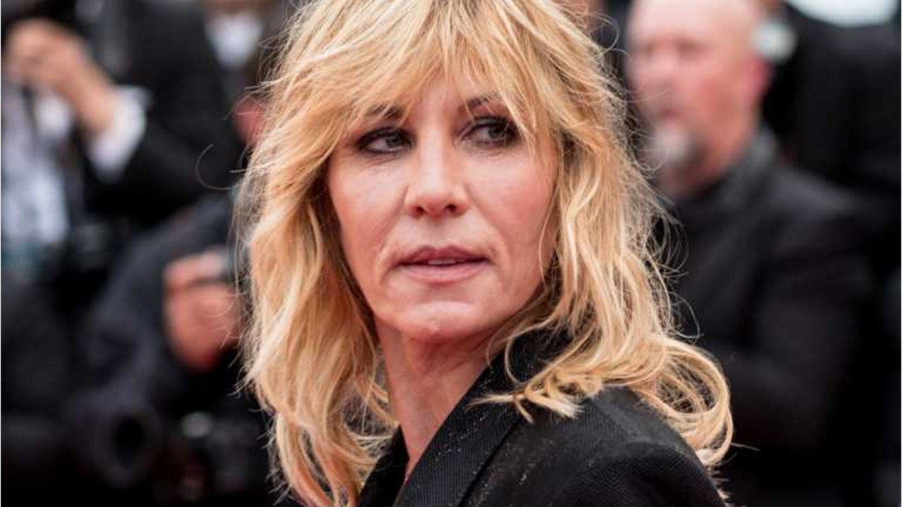 FEMME ACTUELLE - Mathilde Seigner dévoile le rôle qui a “freiné” sa carrière