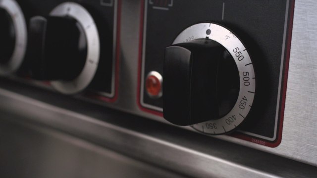 Cuisson au four : quand utiliser la chaleur tournante ?