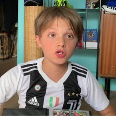 FEMME ACTUELLE - Marc Lavoine : Milo, son fils de 9 ans se lance sur Youtube… et il est bluffant !