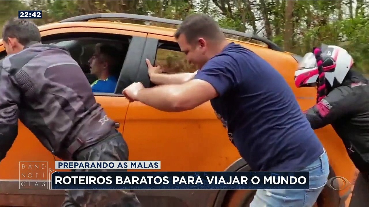 Quem gosta de viajar está voltando a planejar novos destinos. E turistas quase profissionais dão dicas de como dar a volta ao mundo sem gastar uma fortuna.