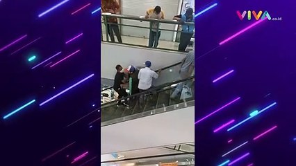 Detik-detik Kepala Pengunjung Mall Kejepit di Eskalator