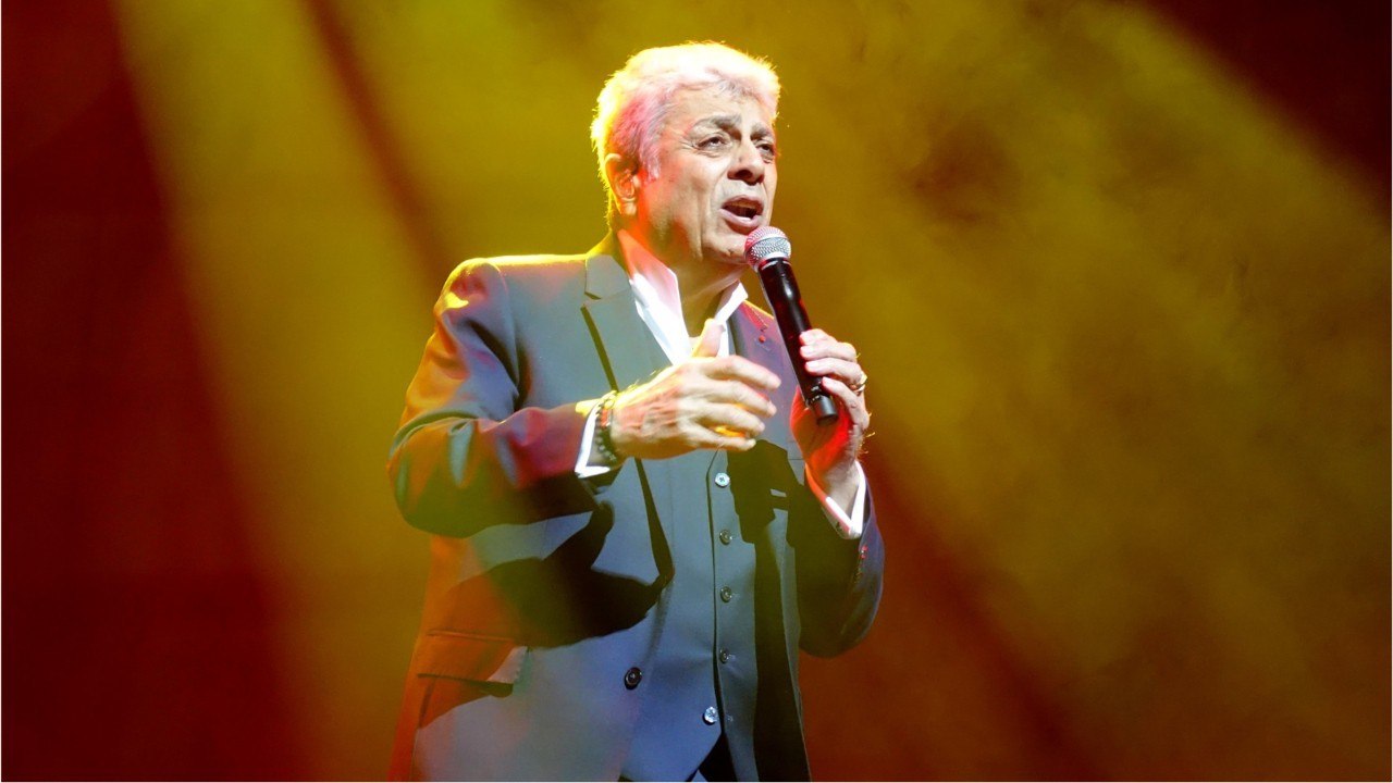 FEMME ACTUELLE - La fille d’Enrico Macias révèle que son père "n’a jamais été fidèle"