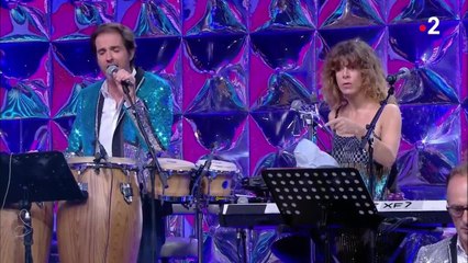 FEMME ACTUELLE - Scène de ménage dans N'oubliez pas les paroles