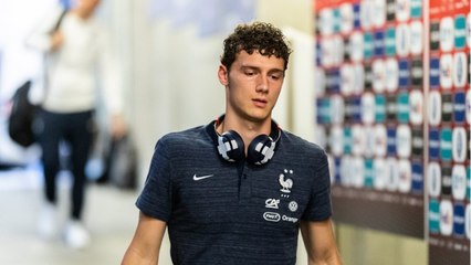 FEMME ACTUELLE - Benjamin Pavard sexy et torse nu, il enflamme la Toile