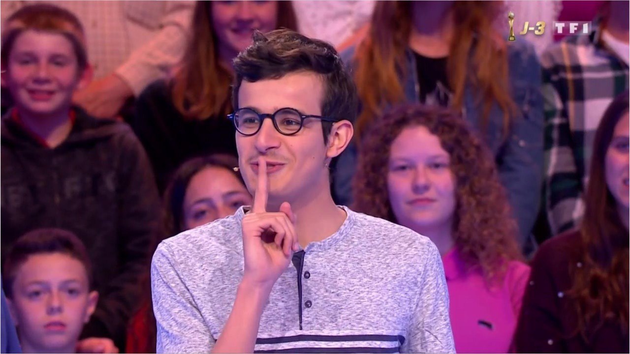 FEMME ACTUELLE - Paul (12 coups de midi) très agacé par certaines réflexions de ses amis
