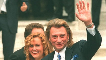 FEMME ACTUELLE - Laeticia Hallyday : tout ce que Johnny lui a empêché de faire le jour de son mariage