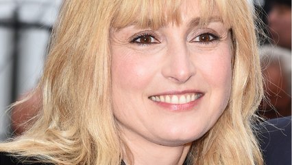 FEMME ACTUELLE – Julie Gayet partage une rare photo de ses deux enfants pour l’anniversaire de son fils Tadeo