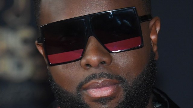 FEMME ACTUELLE - Maître Gims poste un cliché de lui enfant... sans ses lunettes !