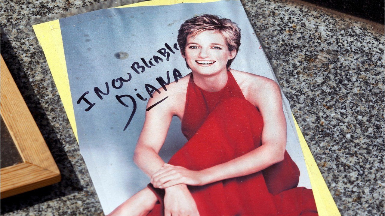 FEMME ACTUELLE - Lady Diana aurait pu survivre à son accident de voiture : ces nouvelles révélations chocs sur sa mort