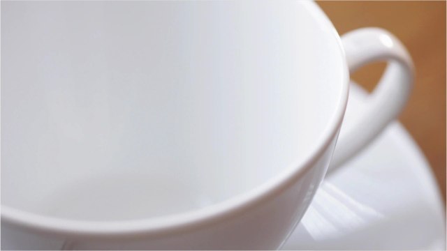 FEMME ACTUELLE - Le café serait-il néfaste pour la peau ?