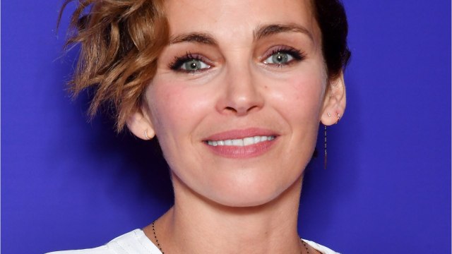 FEMME ACTUELLE - Claire Keim : robe tendance et nouvelle coupe de cheveux, elle affiche un look très rock et glamour (et elle est canon !)