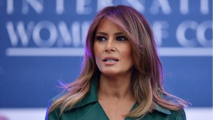 FEMME ACTUELLE - Melania Trump sublime dans son trench en cuir (et devinez quoi ? il fait encore jaser)