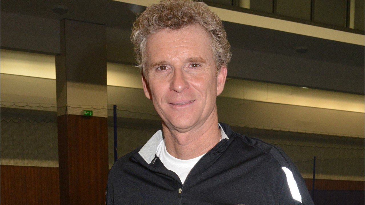 FEMME ACTUELLE - Denis Brogniart : ses étonnantes révélations sur Koh Lanta