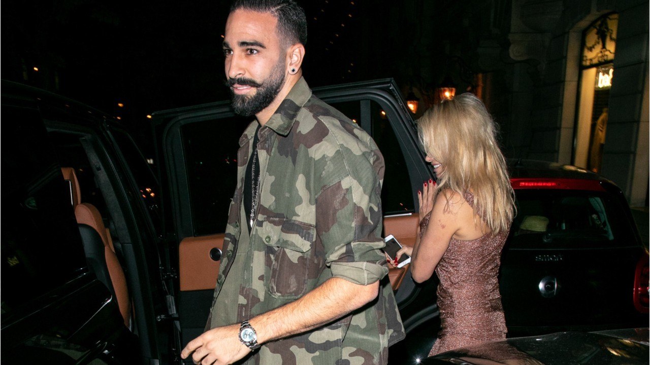 FEMME ACTUELLE - Adil Rami multiplie les déclarations d’amour à sa compagne Pamela Anderson