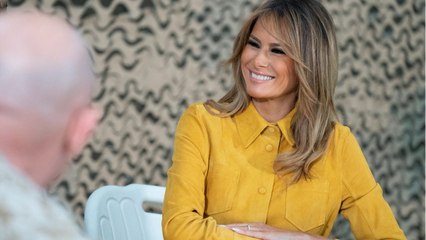 FEMME ACTUELLE - Melania Trump sublime dans son total look noir et manteau blanc