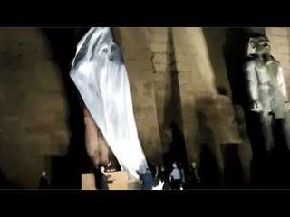 وزير الآثار لحظة إزاحة الستار عن رمسيس الثاني: بسم الله ما شاء الله