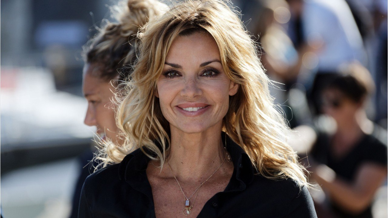 FEMME ACTUELLE - Demain nous appartient : combi...