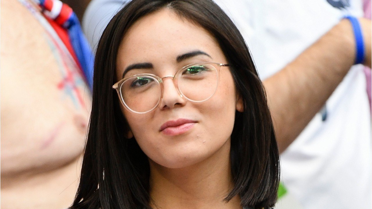 FEMME ACTUELLE - Agathe Auproux annonce être atteinte d'un cancer