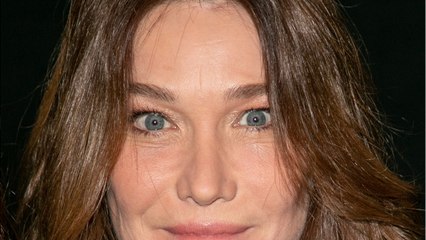 FEMME ACTUELLE - Carla Bruni-Sarkozy : ce lourd secret qu'elle a dû cacher à sa famille