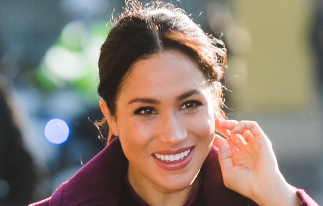FEMME ACTUELLE - Meghan Markle enceinte : son choix étonnant pour le parrain et la marraine de son premier enfant avec le prince Harry