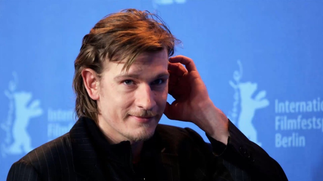 FEMME ACTUELLE - Guillaume Depardieu : un célèbre réalisateur raconte les soirées "sexe, drogue et rock’n’roll" avec le comédien