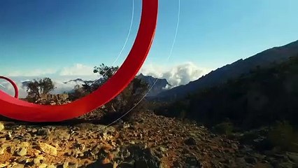 ...الهادىء هنا ايضا ، ومن دون أن تلاحظ المت...