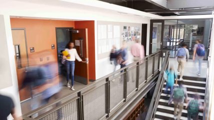 FEMME ACTUELLE - #PasDeVague: la colère des enseignants contre leur hiérarchie