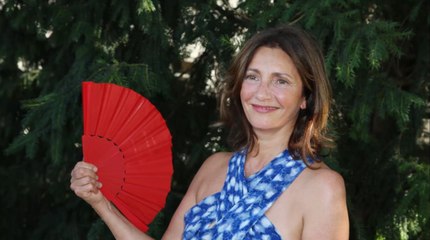 FEMME ACTUELLE - Valérie Karsenti (Scènes de ménages) a toujours un complexe malgré le succès