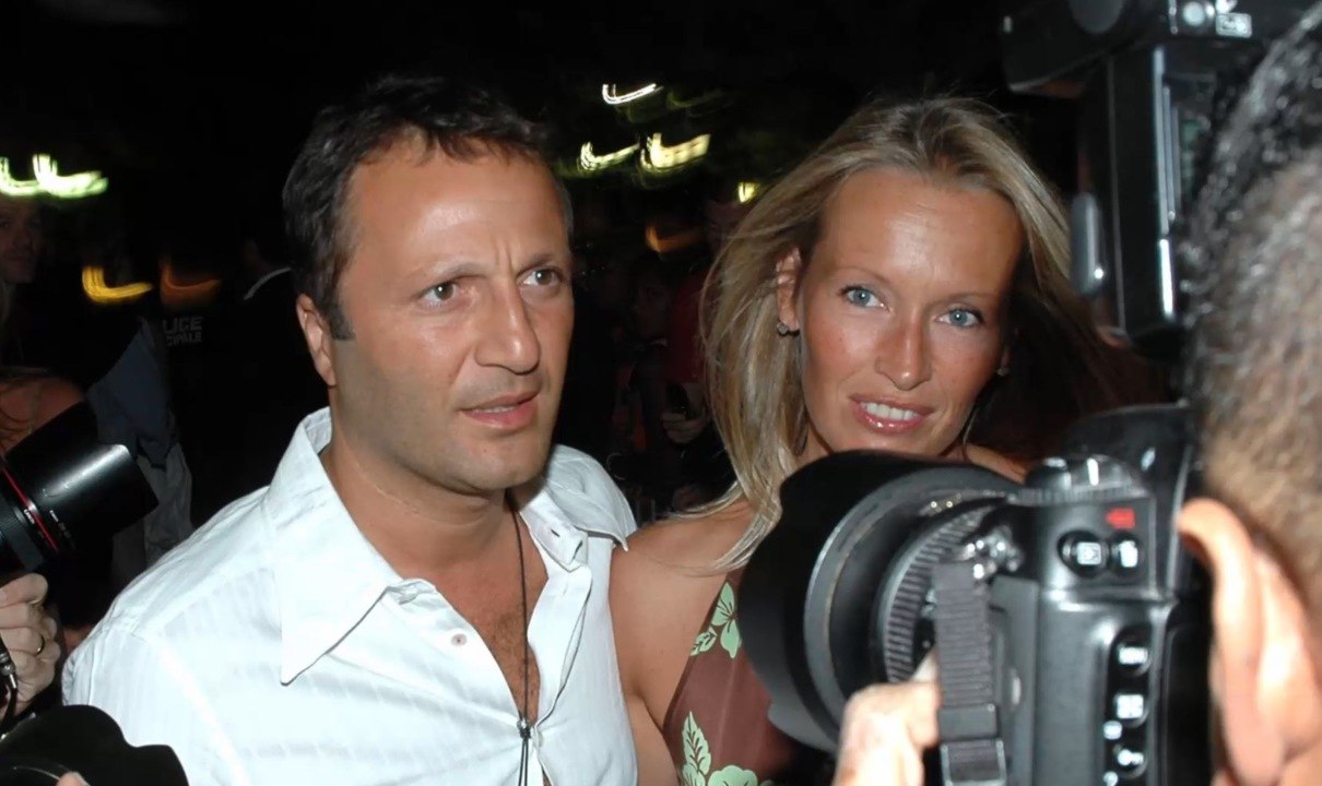 FEMME ACTUELLE - Estelle Lefébure et Arthur : malgré leur séparation, leurs enfants Emma Smet et Samuel Essbag sont toujours aussi complices