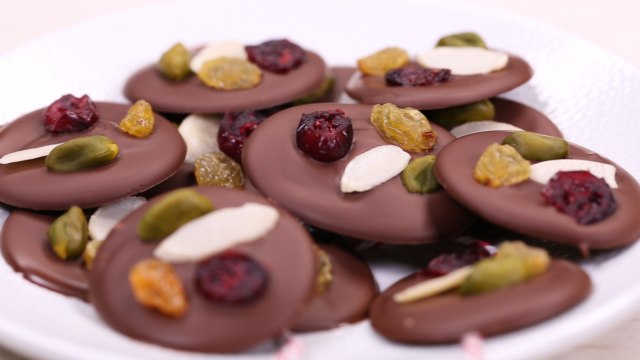 CUISINE ACTUELLE - Mendiants au chocolat