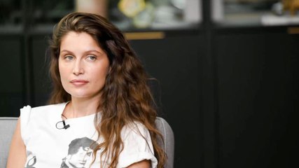 FEMME ACTUELLE - Laetitia Casta, sublime et sexy au bras de son mari Louis Garrel à Toronto