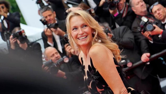 FEMME ACTUELLE - Estelle Lefébure adopte la coupe de cheveux la plus tendance du moment