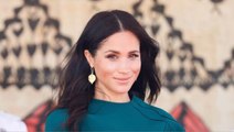 FEMME ACTUELLE - Meghan Markle : changement de tenues express en avion, et toujours aussi belle au départ qu’à l’arrivée !