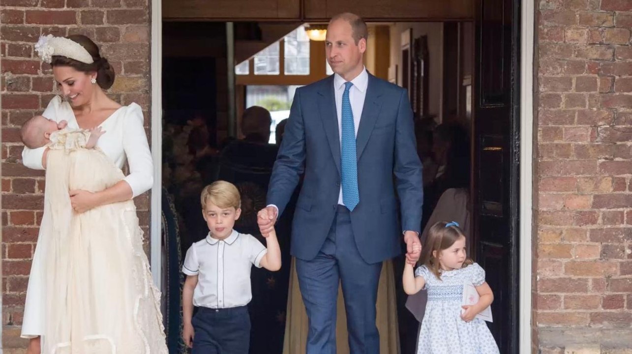 FEMME ACTUELLE - Découvrez où Kate, William, George, Charlotte et Louis passent leurs vacances