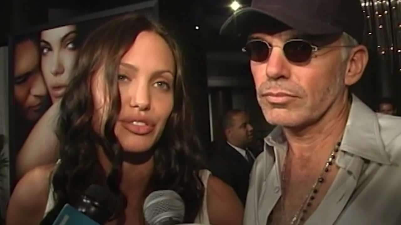 FEMME ACTUELLE -  Angelina Jolie : Qui sont les hommes et les femmes de sa vie ?