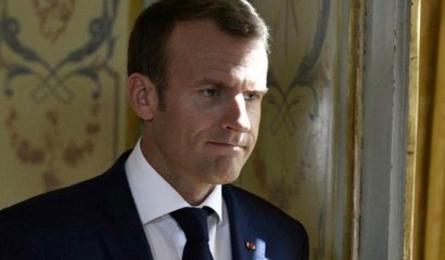 FEMME ACTUELLE - Emmanuel Macron : critiqué à propos de la piscine de Brégançon, il réplique en taclant son "prédécesseur"