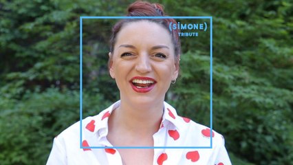 SIMONE: Laura Calu présente #ObjectifBikiniFermeTaGueule