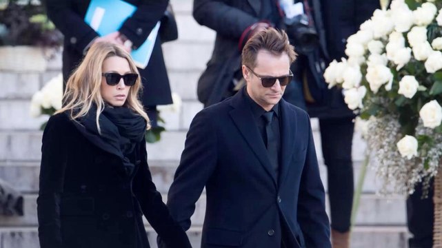 FEMME ACTUELLE - Pierre Billon défend Laeticia Hallyday : Elle a été digne jusqu'au dernier moment