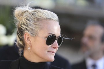 FEMME ACTUELLE - Laeticia Hallyday : bientôt interviewée par TF1 ? Les médias guettent ses premières réactions
