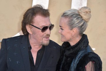 FEMME ACTUELLE - Johnny Hallyday : le jour où Laeticia a failli le quitter avec les enfants